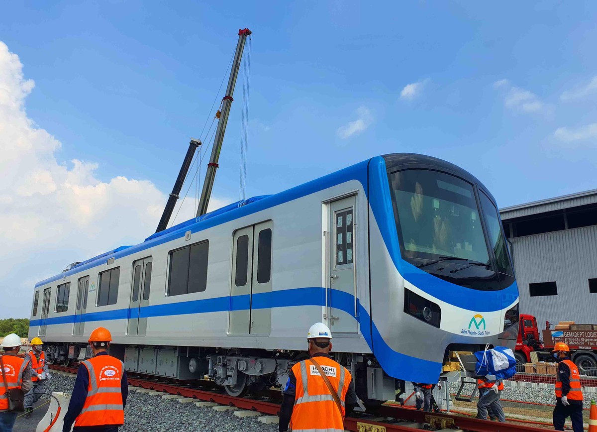 Dự kiến hôm nay, Ban quản lý Đường sắt đô thị TP.HCM sẽ công bố sự kiện đóng điện ở trạm Bình Thái. Dự kiến hôm nay, Ban quản lý Đường sắt đô thị TP.HCM sẽ công bố sự kiện đóng điện ở trạm Bình Thái.