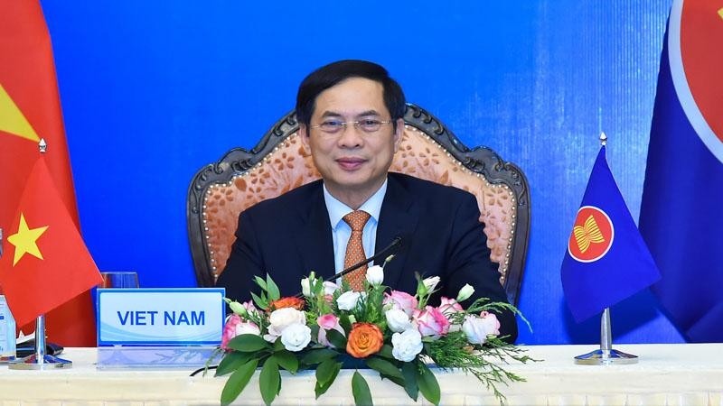 Phát biểu tại Hội nghị, Bộ trưởng Bùi Thanh Sơn đánh giá cao Ấn Độ ủng hộ lập trường của ASEAN về Biển Đông