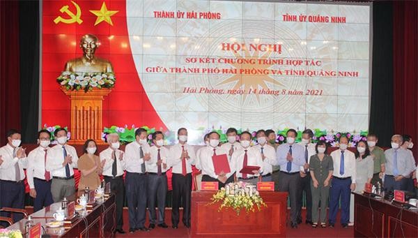 Ngày 14/8/2021, hai địa phương tiếp tục ký kết Chương trình hợp tác, tạo cơ sở để phối hợp chặt chẽ, phát huy đối đa tiềm năng, thế mạnh của mỗi bên, cùng phát triển bứt phá, góp phần thúc đẩy liên kết vùng.