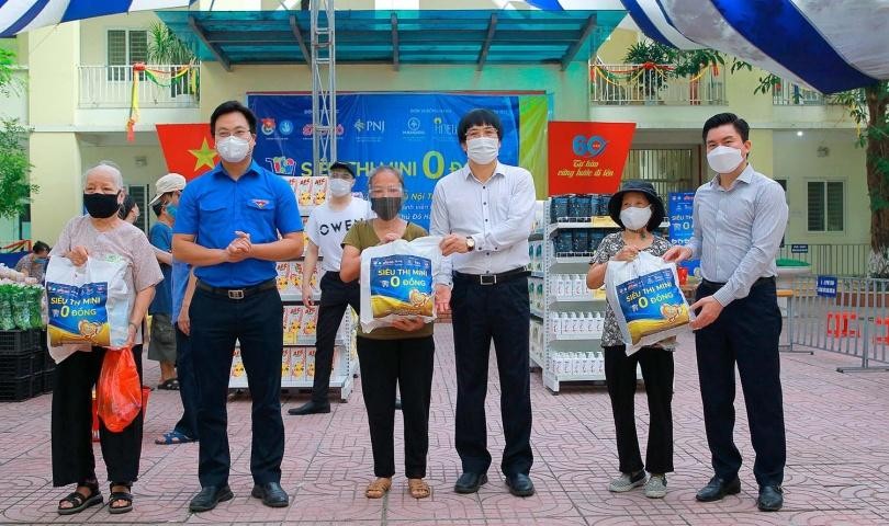 Được phát động từ ngày 1/8/2021, Siêu thị mini 0 đồng đặt mục tiêu trợ giúp cho người lao động khó khăn, công nhân mất việc làm, sinh viên nghèo do ảnh hưởng của dịch bệnh tại Hà Nội.