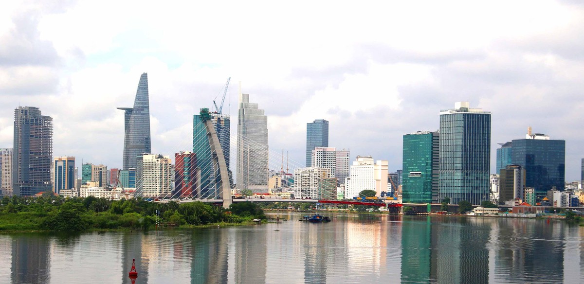 Toàn cảnh cầu Thủ Thiêm 2 nối giữa quận 1 và thành phố Thủ Đức sáng 2/9. Toàn cảnh cầu Thủ Thiêm 2 nối giữa quận 1 và thành phố Thủ Đức sáng 2/9.