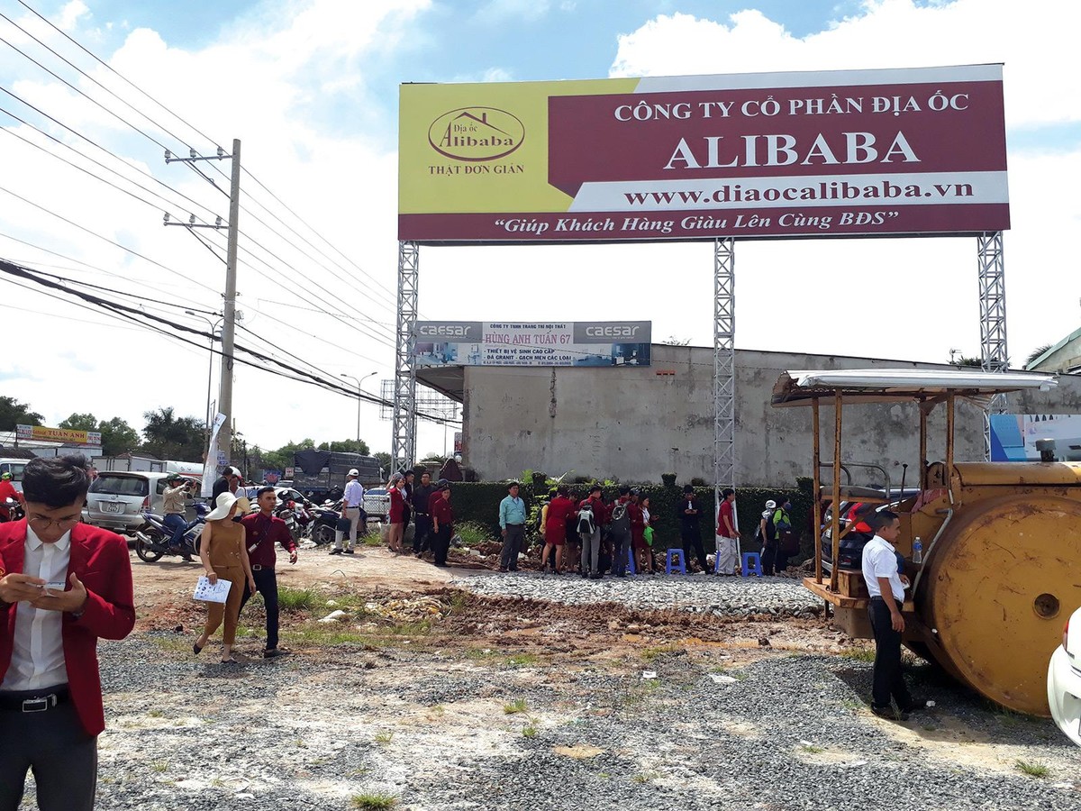 Vụ việc môi giới bán dự án ma tại Công ty Địa ốc Alibaba vẫn để lại nhiều "di họa". Ảnh: Việt Dũng