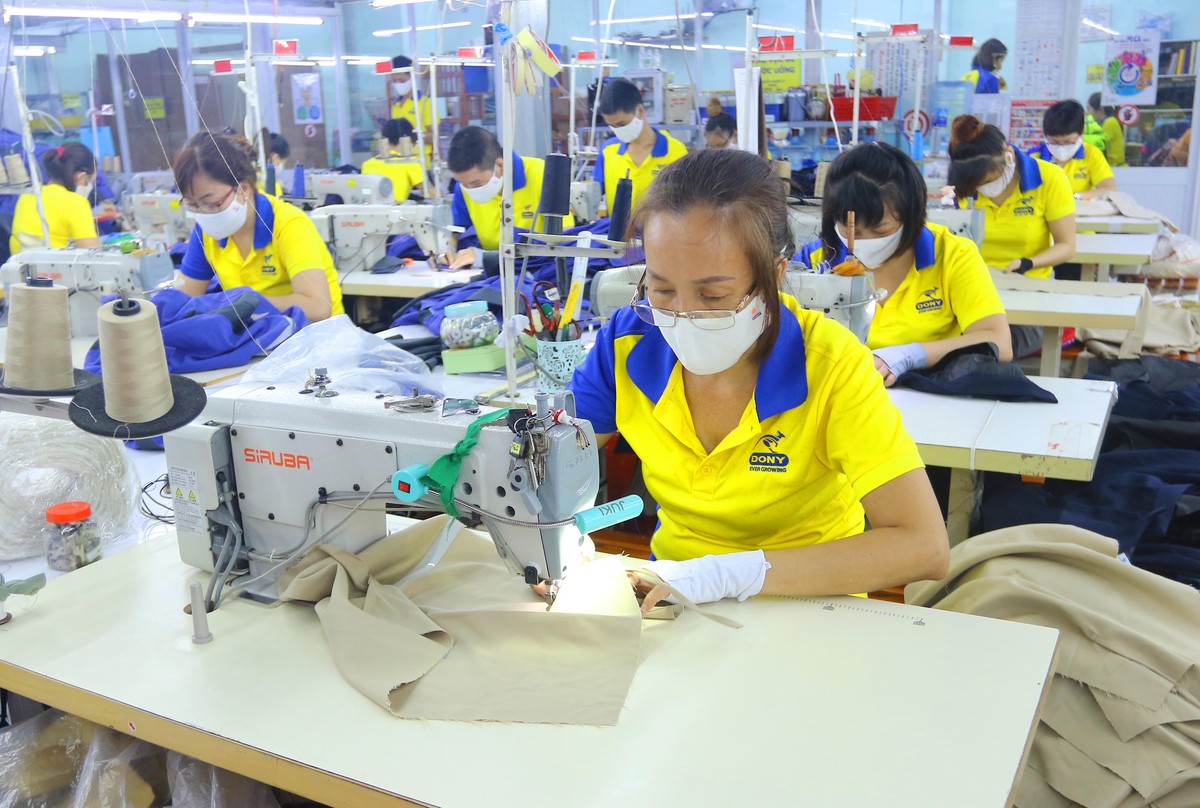 99% công nhân đã được tiêm vác xin mũi 2, nên khi trở lại làm việc công nhân rất tự tin và lạc quan.