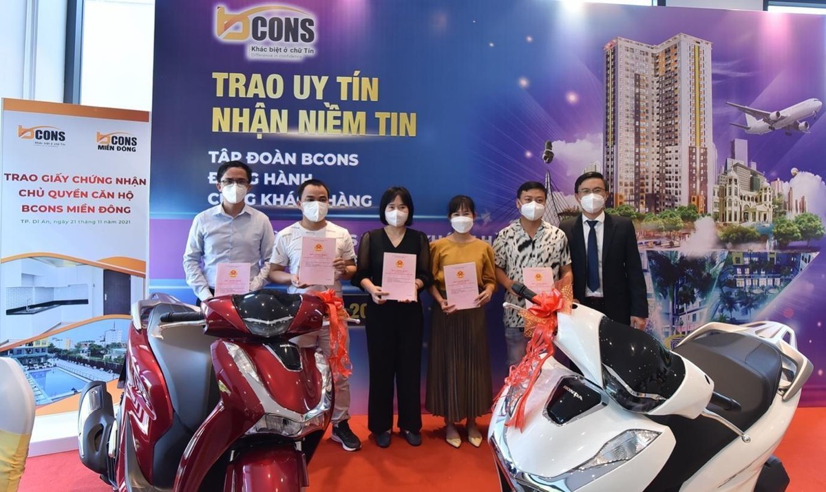 Lễ trao sổ cho cư dân Bcons Miền Đông ngày 21/11/2021