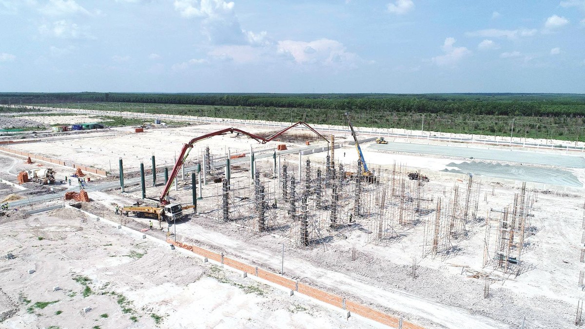 Chi phí đầu tư khu công nghiệp sinh thái cao gấp 2-3 lần khu công nghiệp thông thường. Ảnh: Thành Nguyễn Chi phí đầu tư khu công nghiệp sinh thái cao gấp 2-3 lần khu công nghiệp thông thường. Ảnh: Thành Nguyễn