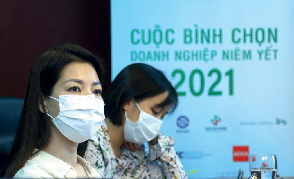 Đây là năm đầu tiên Ban tổ chức tiến hành chấm giải bằng cả hình thức online và offline