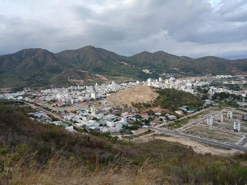 Các khu dân cư ở phía bắc Thành phố Nha Trang, tỉnh Khánh Hòa. Ảnh: Linh Đan