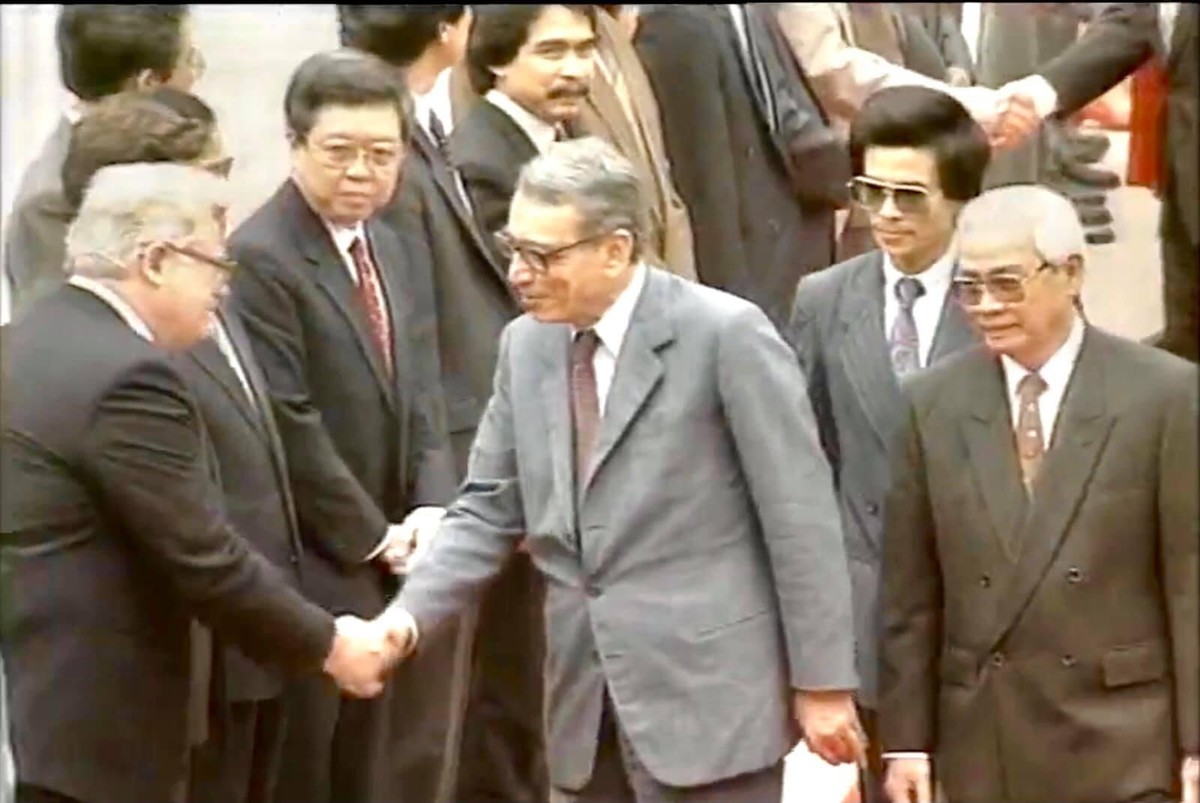 Tổng Thư ký LHQ Boutros-Ghali thăm Việt Nam năm 1994.