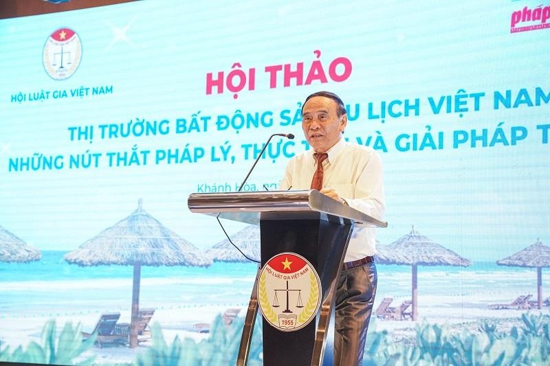Ông Nguyễn Văn Quyền, Chủ tịch Hội Luật gia Việt Nam cho rằng, mặc dù đã có khung pháp lý cơ bản nhưng chính sách, pháp luật về kinh doanh bất động sản du lịch có thể chưa đầy đủ, chưa theo kịp thực tiễn.