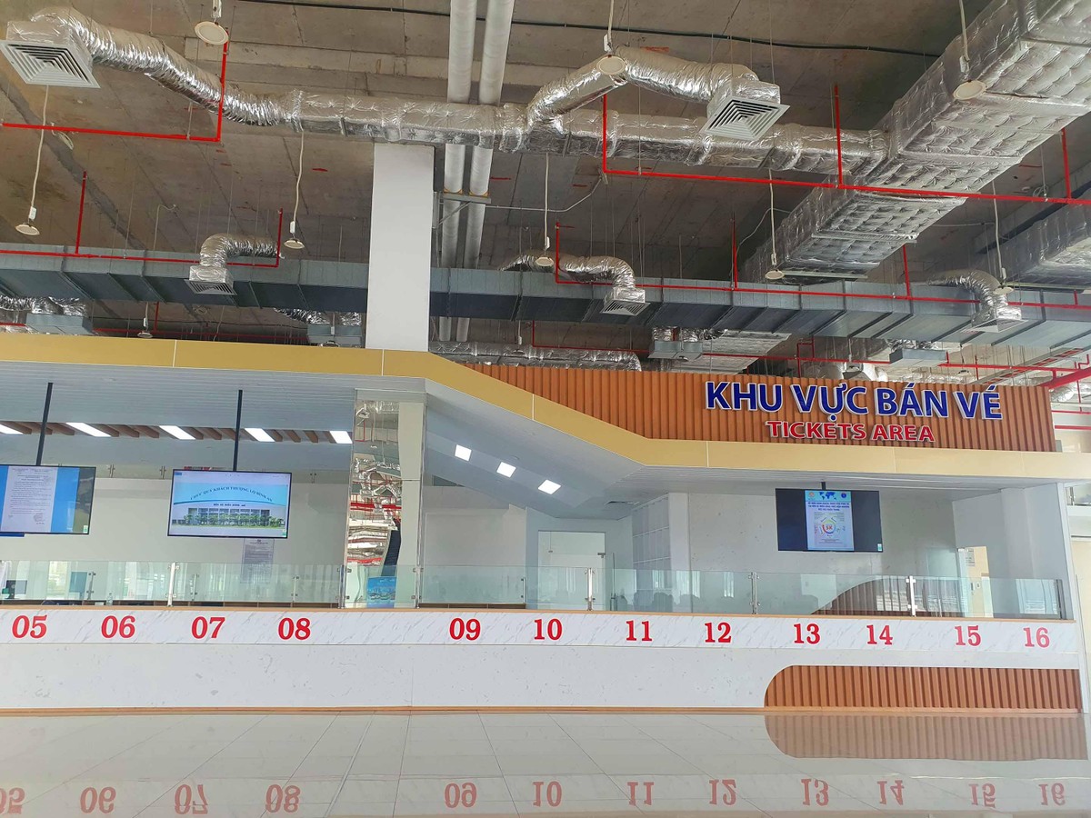 Thống kê của Sở Giao thông - Vận tải TP. HCM cho thấy, đầu năm 2022, mỗi ngày bến xe Miền Đông mới chỉ phục vụ 47 hành khách, giảm đến 93% so với thời điểm trước dịch.