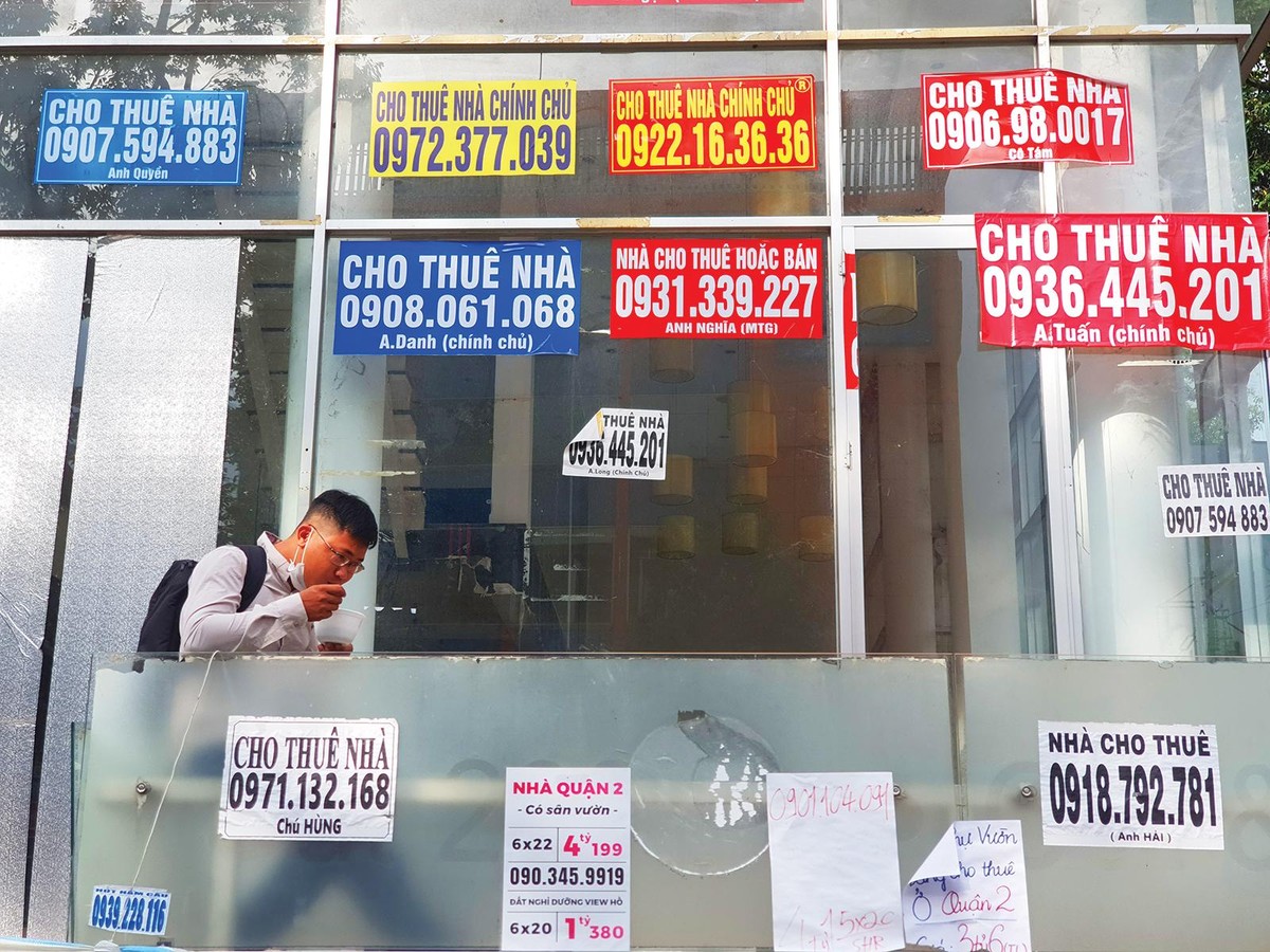 Thị trường bất động sản sẽ còn đối mặt với nhiều khó khăn. Ảnh: Lê Toàn