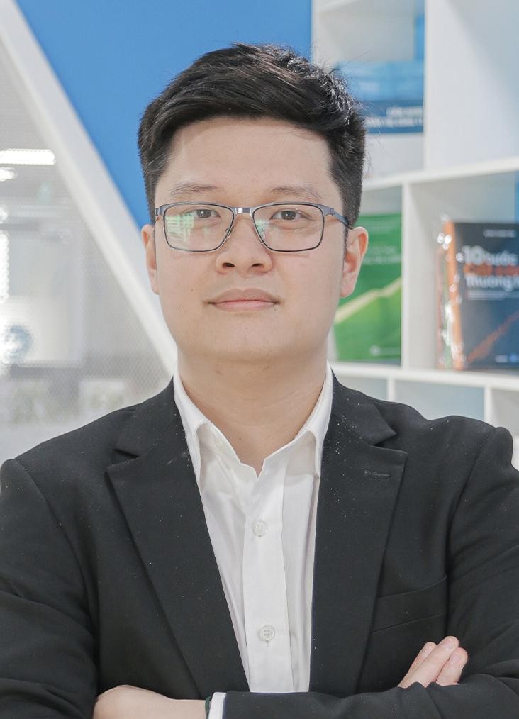 Ông Nguyễn Tùng Anh, Trưởng phòng Nghiên cứu Rủi ro tín dụng, FiinRatings