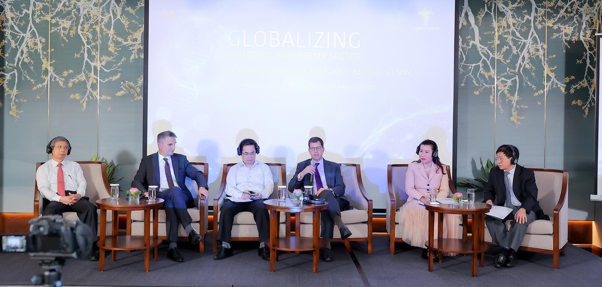 Ông Joe Domand phát biểu tại Hội nghị “Toàn cầu hóa lĩnh vực dược sinh học của Việt Nam”, diễn ra ngày 17/8/2022, tạiHà Nội. Ông Joe Domand phát biểu tại Hội nghị “Toàn cầu hóa lĩnh vực dược sinh học của Việt Nam”, diễn ra ngày 17/8/2022, tạiHà Nội.