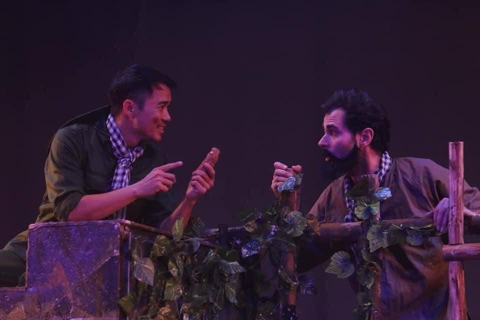 Charlie Win vào vai người lính Mỹ trong vở "Duyên định".