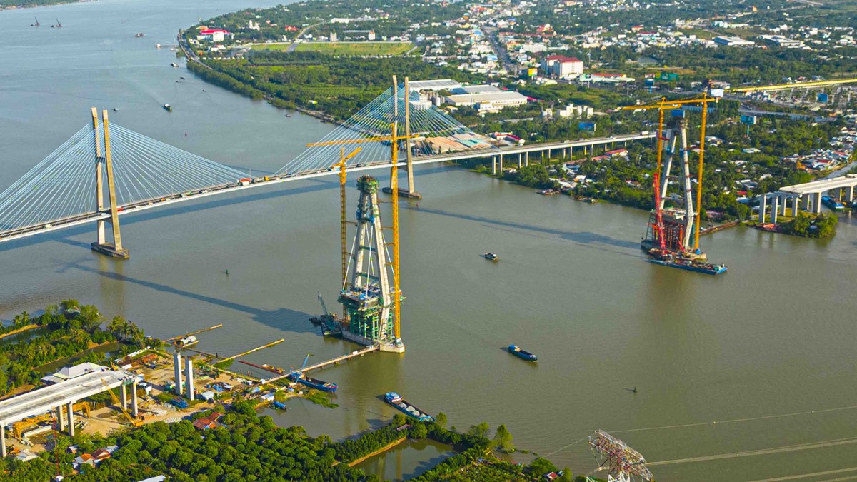 Cầu Mỹ Thuận 2 nằm ở thượng lưu, song song với cầu Mỹ Thuận hiện hữu, bắc qua sông Tiền kết nối 2 tuyến cao tốc Trung Lương - Mỹ Thuận và Mỹ Thuận - Cần Thơ. Cầu Mỹ Thuận 2 nằm ở thượng lưu, song song với cầu Mỹ Thuận hiện hữu, bắc qua sông Tiền kết nối 2 tuyến cao tốc Trung Lương - Mỹ Thuận và Mỹ Thuận - Cần Thơ.