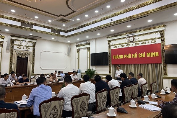 Toàn cảnh cuộc làm việc giữa lãnh đạo UBND TP.HCM với HoREA và các doanh nghiệp.