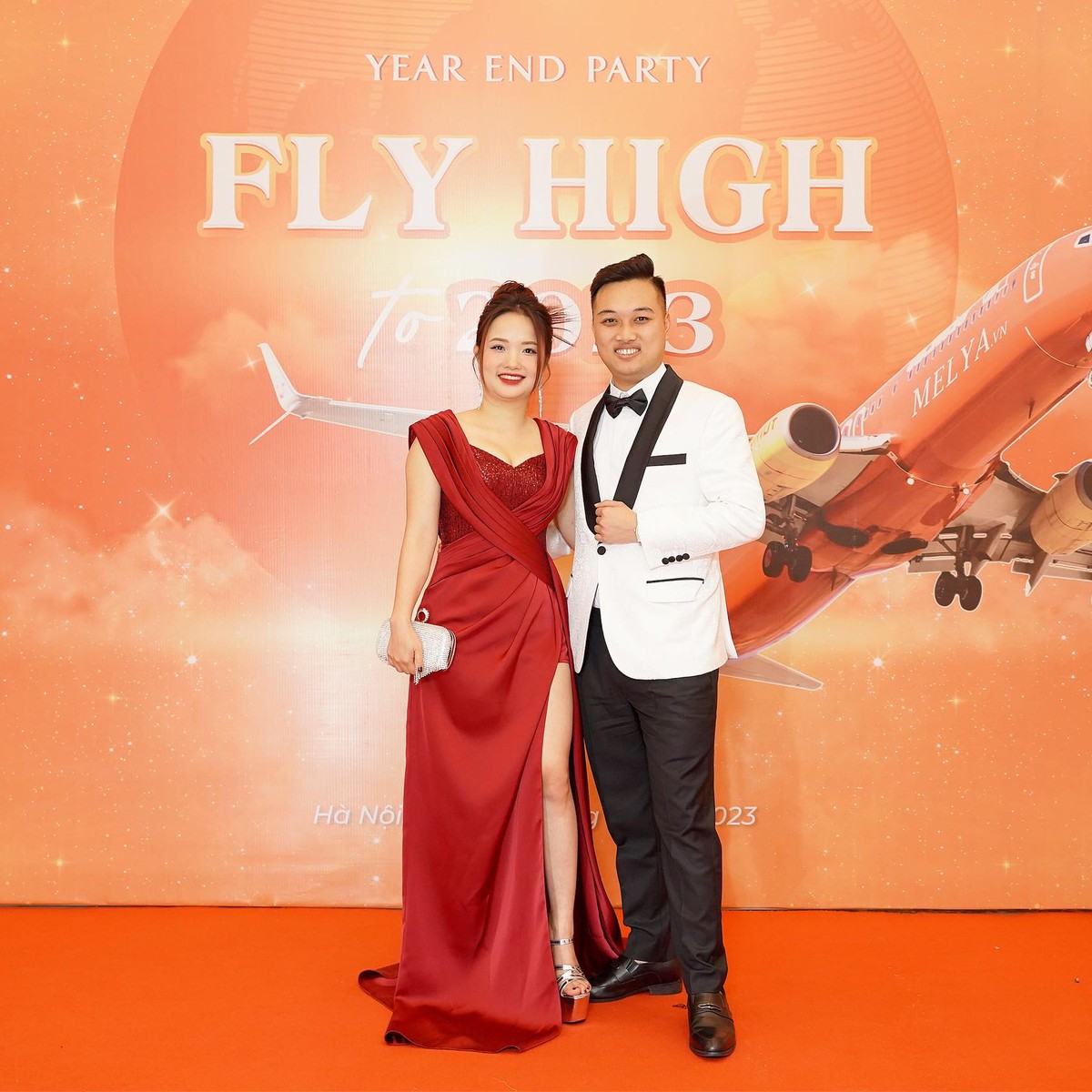 Hai nhà sáng lập thương hiệu thời trang Melya, chị Minh Thu và anh Tiến Thành.