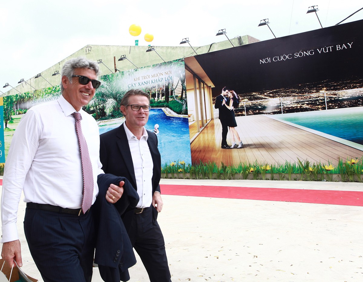 Đặc điểm nổi bật của các nhà đầu tư nước ngoài là “mạnh gạo, bạo tiền”.