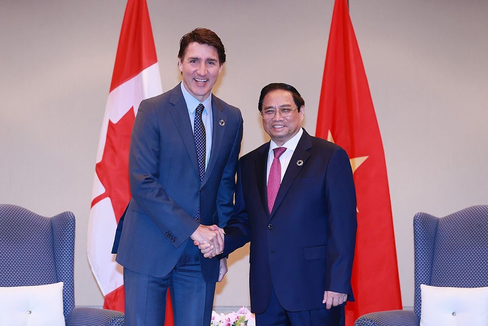 Thủ tướng Chính phủ Phạm Minh Chính gặp Thủ tướng Canada Justin Trudeau - Ảnh: VGP/Nhật Bắc