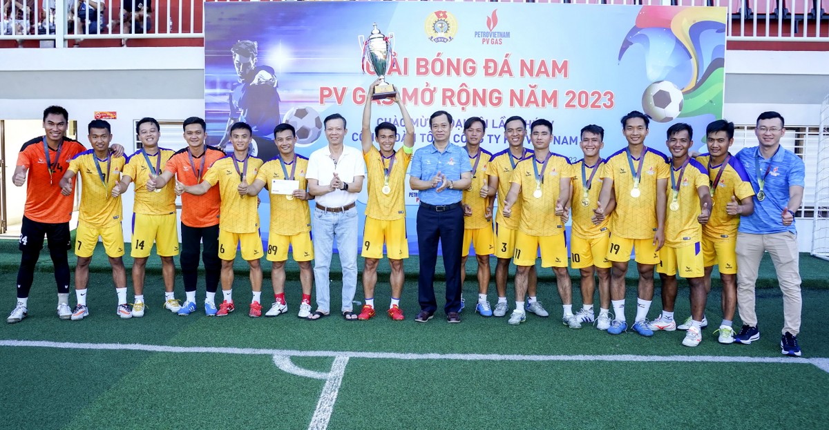 Giải bóng đá PV GAS mở rộng mời các đơn vị trong ngành tham gia, đạt được kết quả có chất lượng và lan tỏa tình đoàn kết