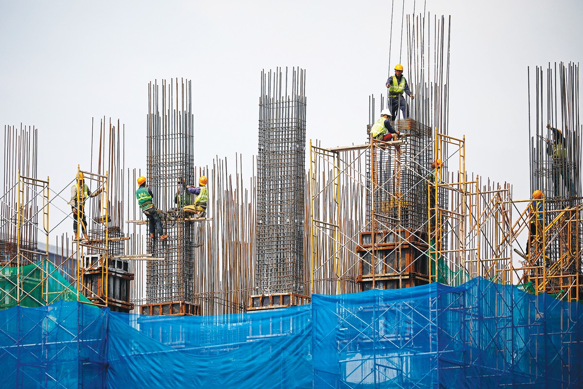 Nhiều dự án bắt đầu triển khai trở lại sau khi được tháo gỡ khó khăn. Ảnh: Dũng Minh