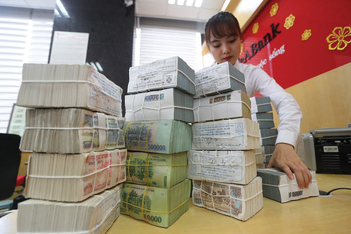 Lãi suất hạ thấp hơn nữa cũng chưa chắc đồng nghĩa với tiền rẻ