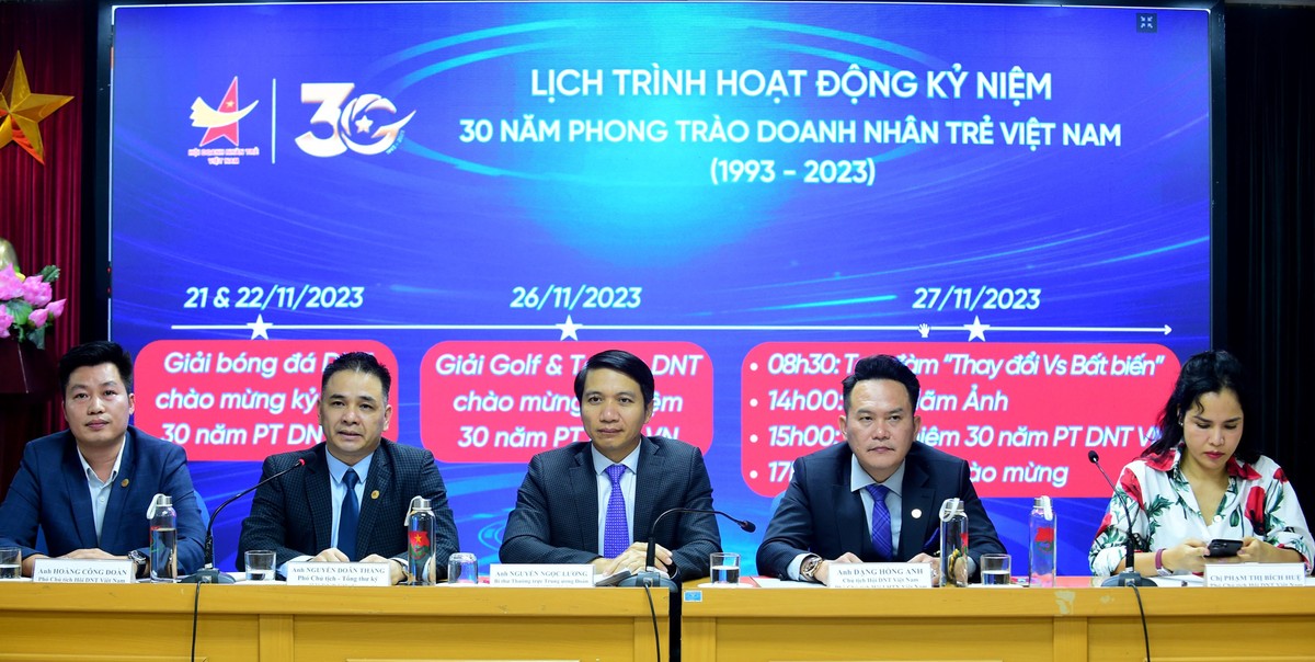 Hội Doanh nhân trẻ Việt Nam họp báo giới thiệu Chương trình kỷ niệm 30 năm phong trào doanh nhân trẻ Việt Nam Hội Doanh nhân trẻ Việt Nam họp báo giới thiệu Chương trình kỷ niệm 30 năm phong trào doanh nhân trẻ Việt Nam