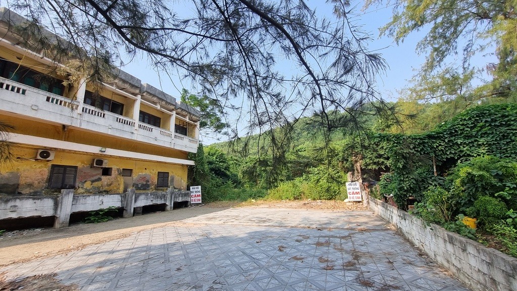 Một số các công trình hiện đang bị xuống cấp, bỏ hoang không đưa vào khai thác tại Khu I.