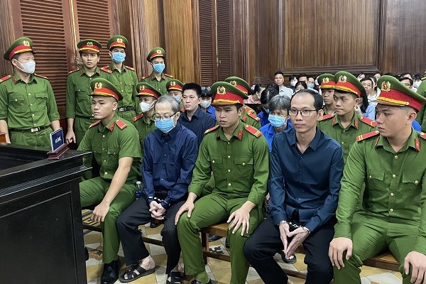 Các bị cáo tại tòa ngày 29/11. Các bị cáo tại tòa ngày 29/11.