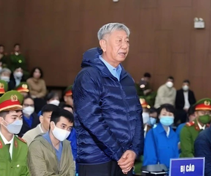 Cựu Giám đốc CDC Bình Dương nhiều lần từ chối "cảm ơn" tiền tỷ từ Việt Á. Cựu Giám đốc CDC Bình Dương nhiều lần từ chối "cảm ơn" tiền tỷ từ Việt Á.