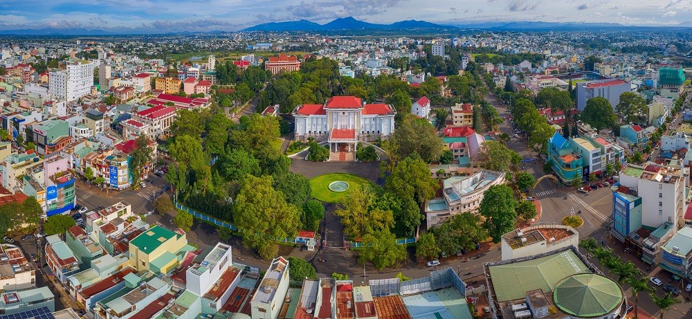 Quy hoạch thời kỳ 2021-2030, tầm nhìn đến năm 2050 đặt mục tiêu đưa Gia Lai trở thành trung tâm khu vực Bắc Tây Nguyên và vùng động lực trong tam giác phát triển Việt Nam - Lào - Campuchia.