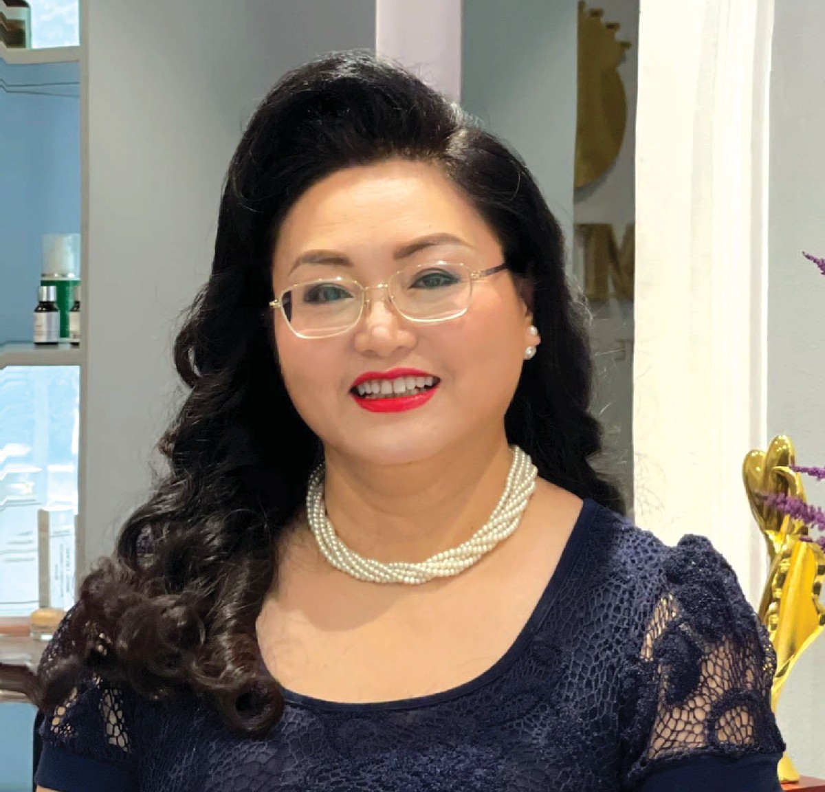 PGS-TS.Doãn Hồng Nhung, Giảng viên cao cấp Khoa Luật, Đại học Quốc gia Hà Nội - Phó trưởng Ban pháp chế Hiệp hội Bất động sản Việt Nam