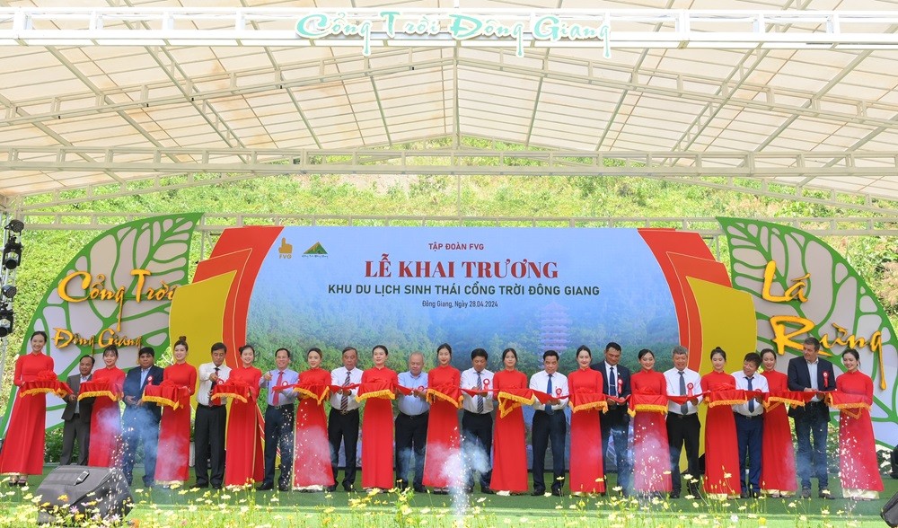 Tập đoàn FVG tổ chức lễ khai trương Khu du lịch sinh thái Cổng Trời Đông Giang.