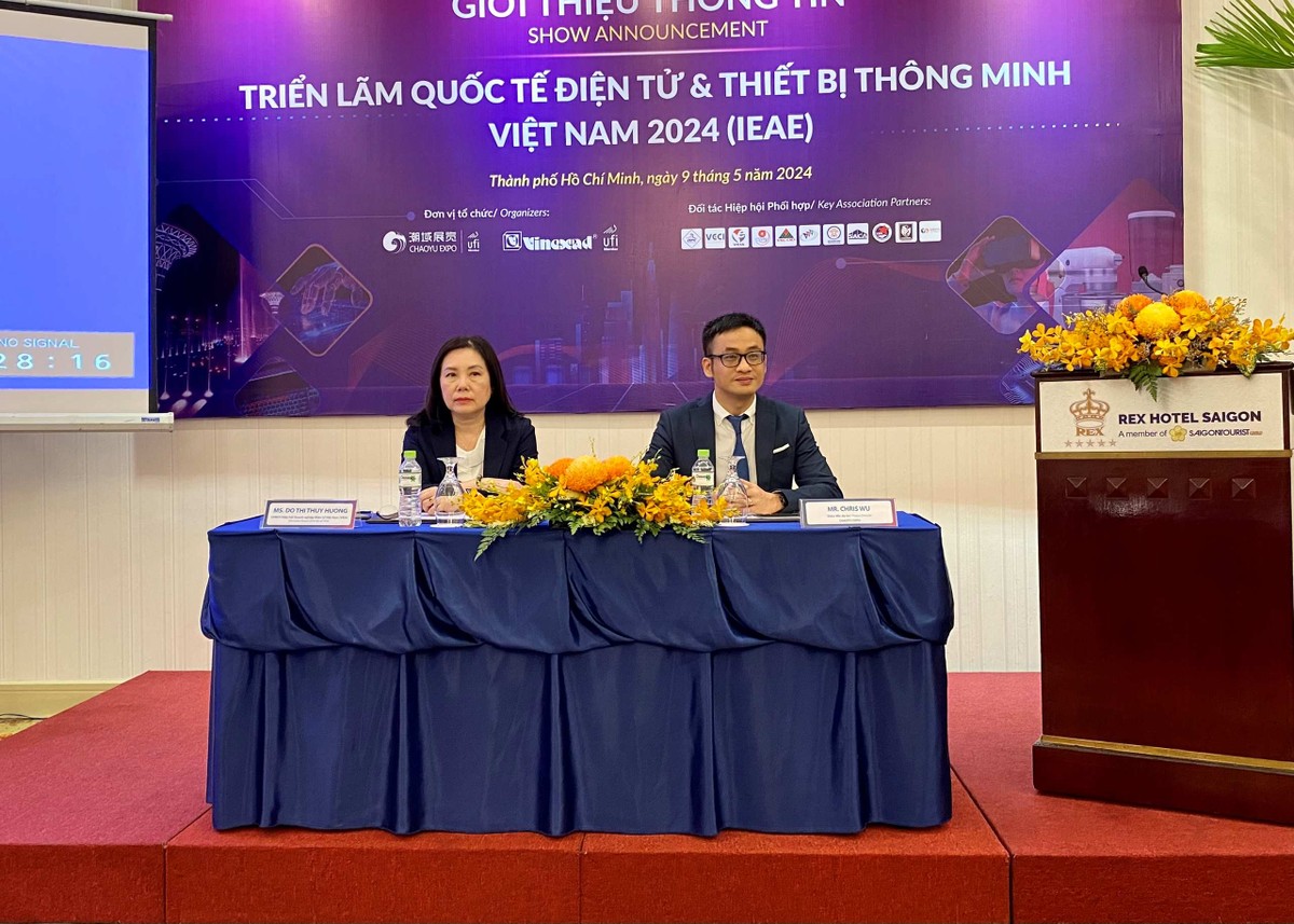 Họp báo nhằm thông tin về Triển lãm quốc tế Điện tử và Thiết bị thông minh Việt Nam (IEAE).