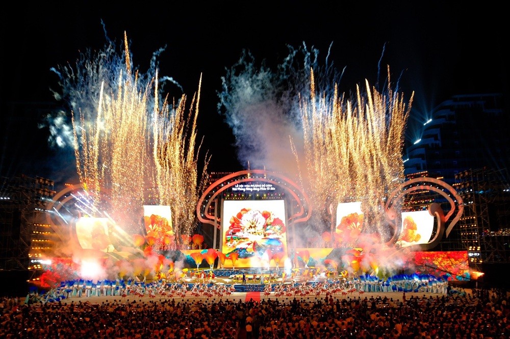 Lễ hội Hoa Phượng Đỏ 2024 góp phần quảng bá văn hóa, du lịch Hải Phòng. Ảnh: Thanh Sơn