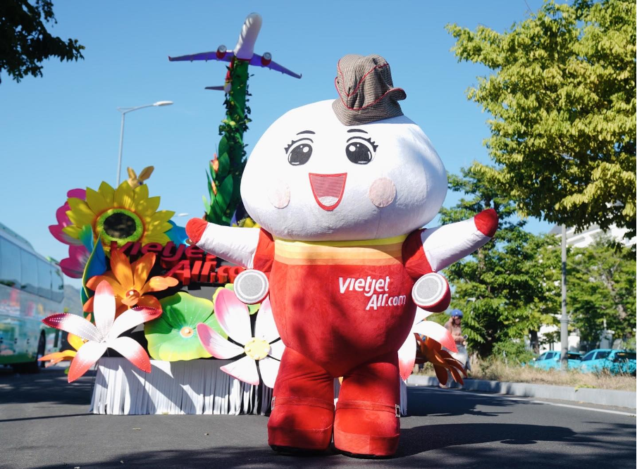 Hình ảnh máy bay Amy đáng yêu thu hút sự chú ý của du khách khắp trong, ngoài nước