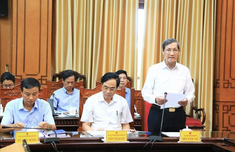 Ông Đỗ Văn Vẻ, Chủ tịch Hiệp hội doanh nghiệp tỉnh Thái Bình phát biểu tại hội nghị.