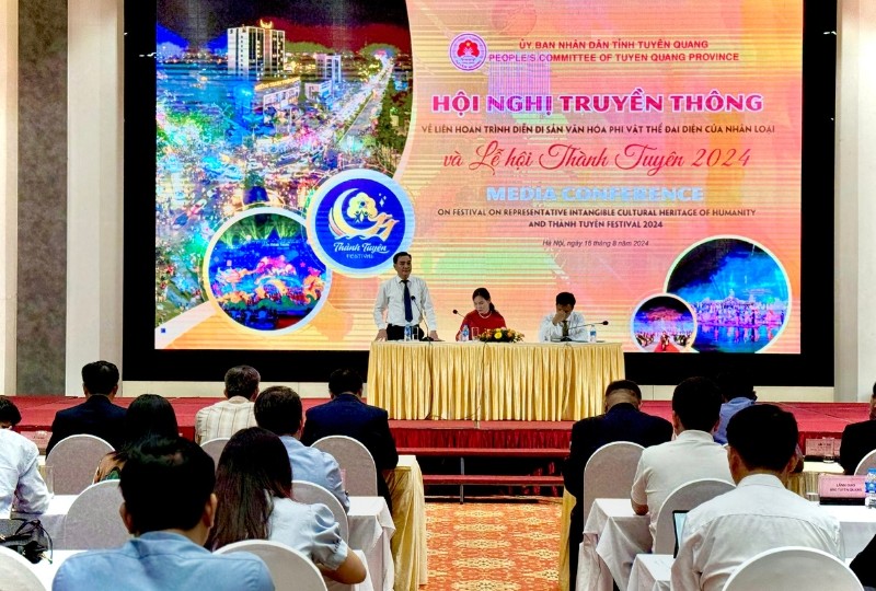 2024 là năm thứ 20 người dân Tuyên Quang duy trì và phát triển chương trình Lễ hội Thành Tuyên. Ảnh: Hồng Hạnh
