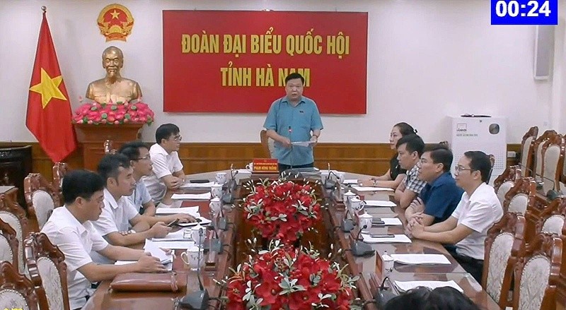 Đại biểu Phạm Hùng Thắng (đoàn Hà Nam).