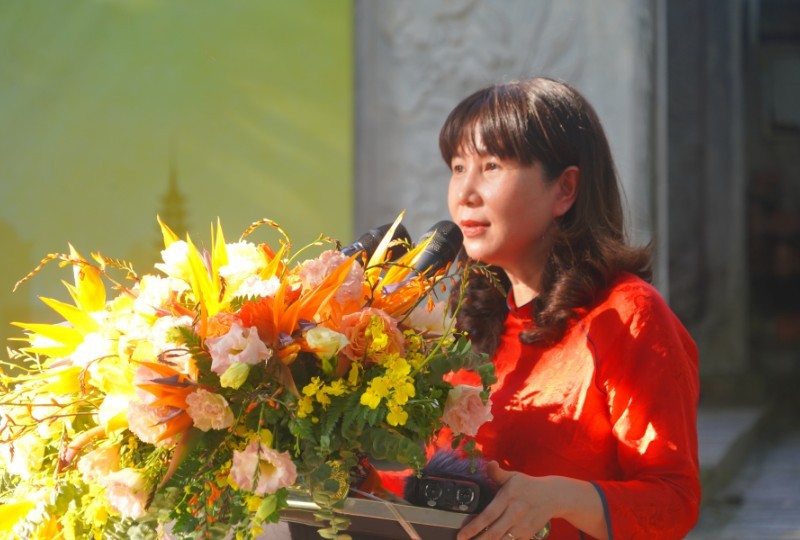 Bà Đặng Hương Giang, Giám đốc Sở Du lịch Hà Nội phát biểu tại Họp báo.