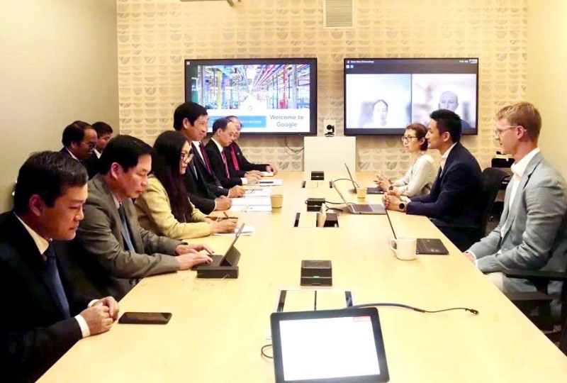 Đại diện lãnh đạo Google tiếp và làm việc với đoàn công tác Bộ VHTTDL.