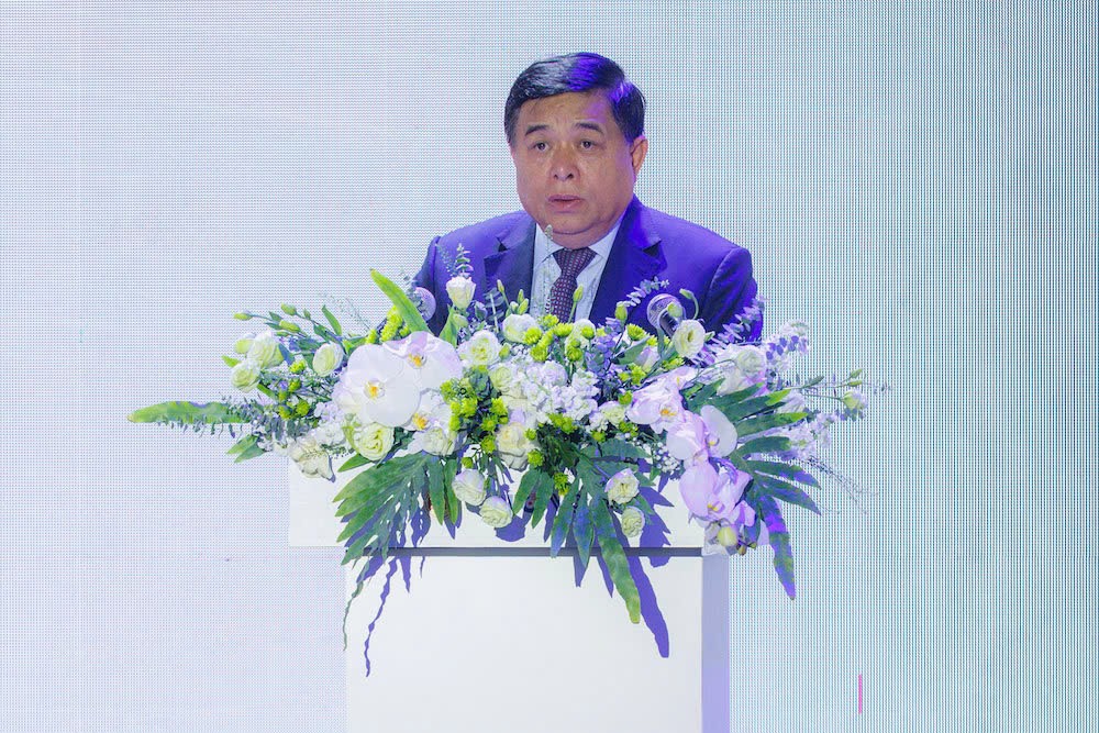 Bộ trưởng Nguyễn Chí Dũng khẳng định, Bộ Kế hoạch và Đầu tư sẽ tiếp tục đồng hành cùng các bộ, ngành, địa phương và các đối tác trong nước và quốc tế để xây dựng một hệ sinh thái đổi mới sáng tạo mạnh mẽ, góp phần thúc đẩy tăng trưởng kinh tế bền vững và nâng cao vị thế của Việt Nam trên trường quốc tế; vận hành hiệu quả và thành công Trung tâm Đổi mới sáng tạo Quốc gia, góp phần thúc đẩy các giá trị đổi mới sáng tạo vì một Việt Nam hùng cường và thịnh vượng.