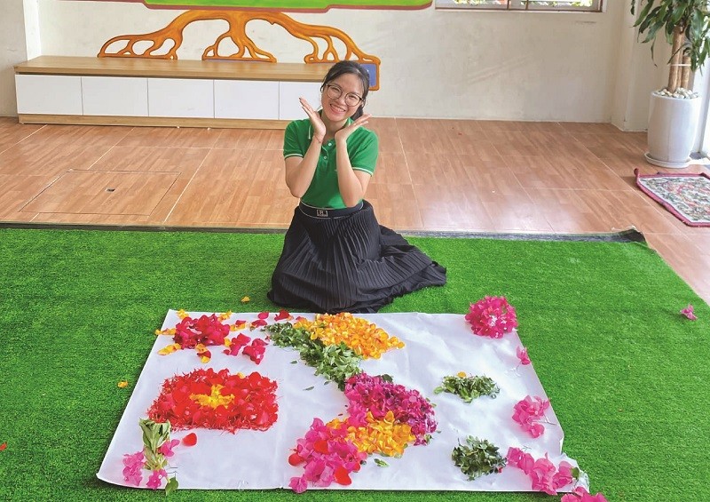 Niềm vui mỗi ngày đến lớp của cô giáo Thoàn.