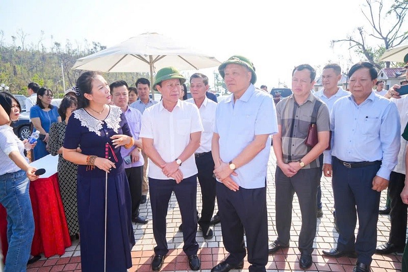 Phó thủ tướng Nguyễn Hòa Bình nghe báo cáo Điều chỉnh dự án Trung tâm Hội nghị, Thương mại và Du lịch quốc tế (gắn với kinh doanh Casino) tại phường Vạn Hương, quận Đồ Sơn.