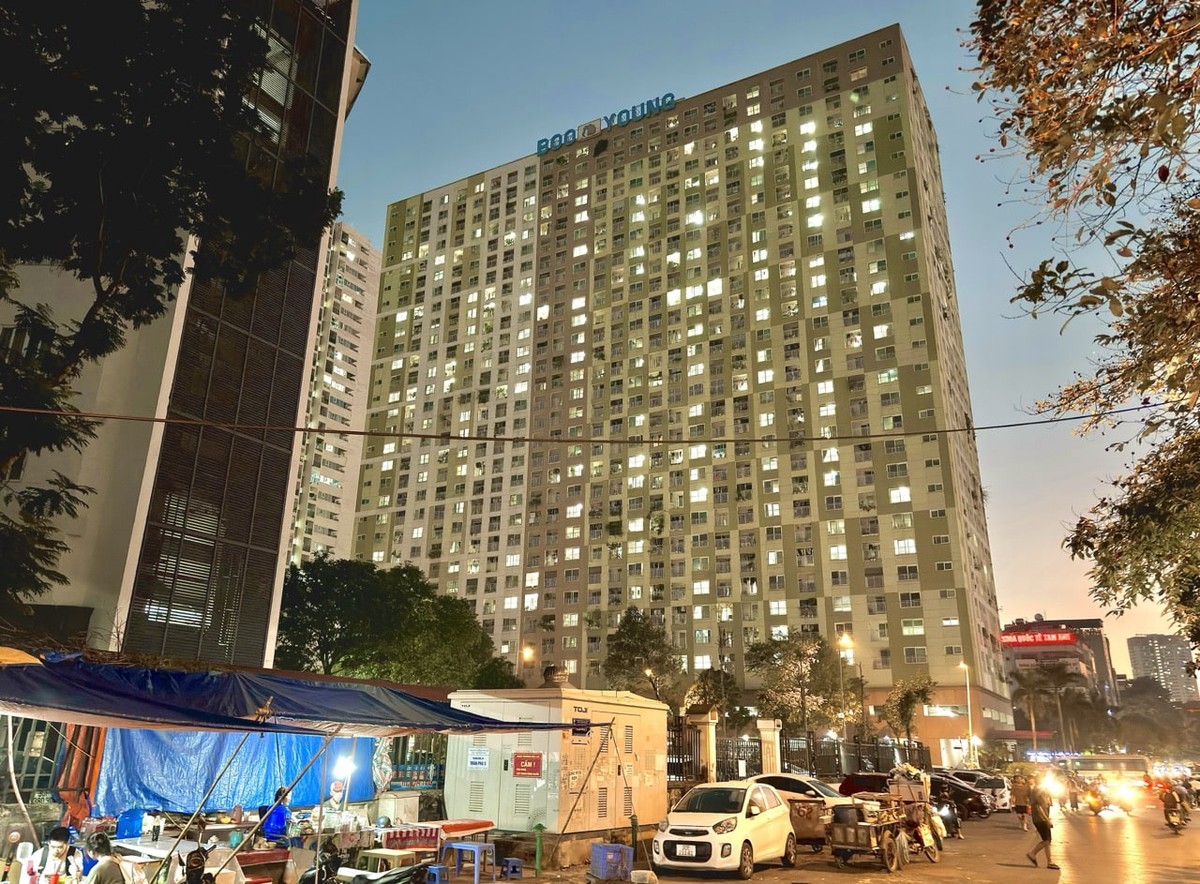 Không chỉ gần ga tàu, dự án Booyoung Vina Mỗ Lao còn nằm ngay cạnh công viên, nghĩa trang Mỗ Lao và làng Việt kiều châu Âu. Ảnh: Thanh Vũ