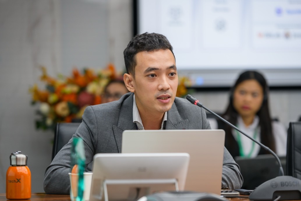 Ông Nguyễn Thái Thành tại Lễ khởi động dự án "Triển khai nền tảng phân tích dữ liệu thế hệ mới" hợp tác cùng Ngân hàng VP Bank