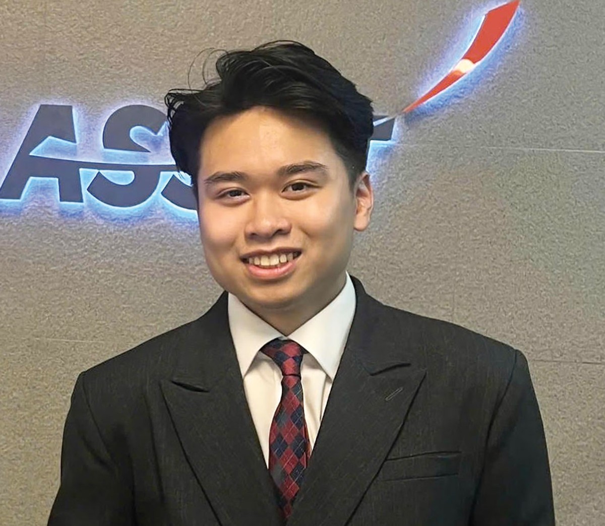 Ông Bùi Việt Hùng, Chuyên gia tư vấn đầu tư và quản lý tài sản, Công ty Chứng khoán Mirae Asset Việt Nam