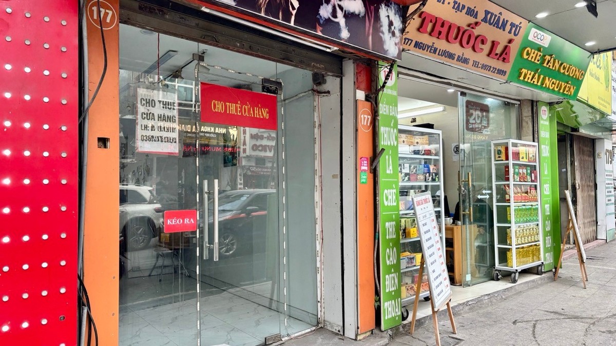 Cụ thể, các yếu tố gồm có khu vực đỗ xe dành cho shipper và khách hàng, tiêu chuẩn phòng cháy chữa cháy, tình trạng giao thông giờ cao điểm…