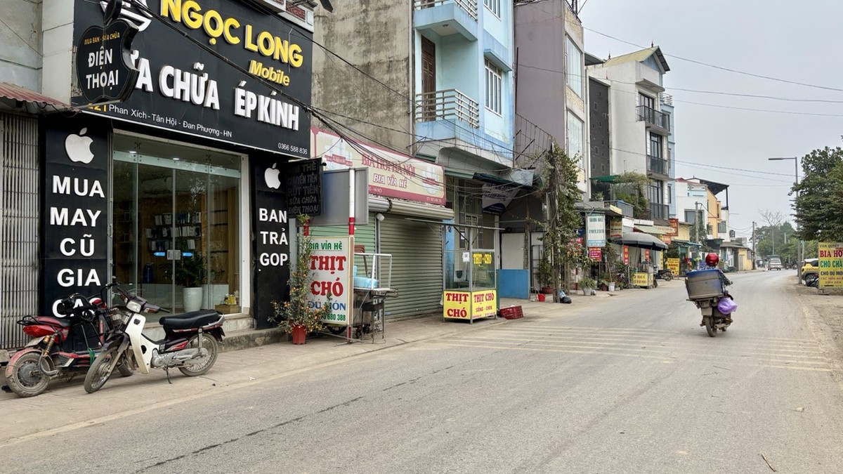 Theo tìm hiểu của phóng viên, nguồn cung nhà, đất thổ cư tại xã Tân Hội không nhiều. Người dân tại đây không có ý định bán và cũng không tin giá bất động sản quê mình có thể lên tới hàng trăm triệu đồng trên mét vuông.