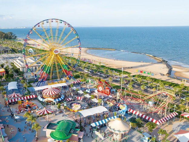 Dự án NovaWorld Phan Thiet đang được đưa vào khai thác sẽ góp phần cho du lịch của tỉnh Bình Thuận phát triển. Ảnh: Lê Phạm